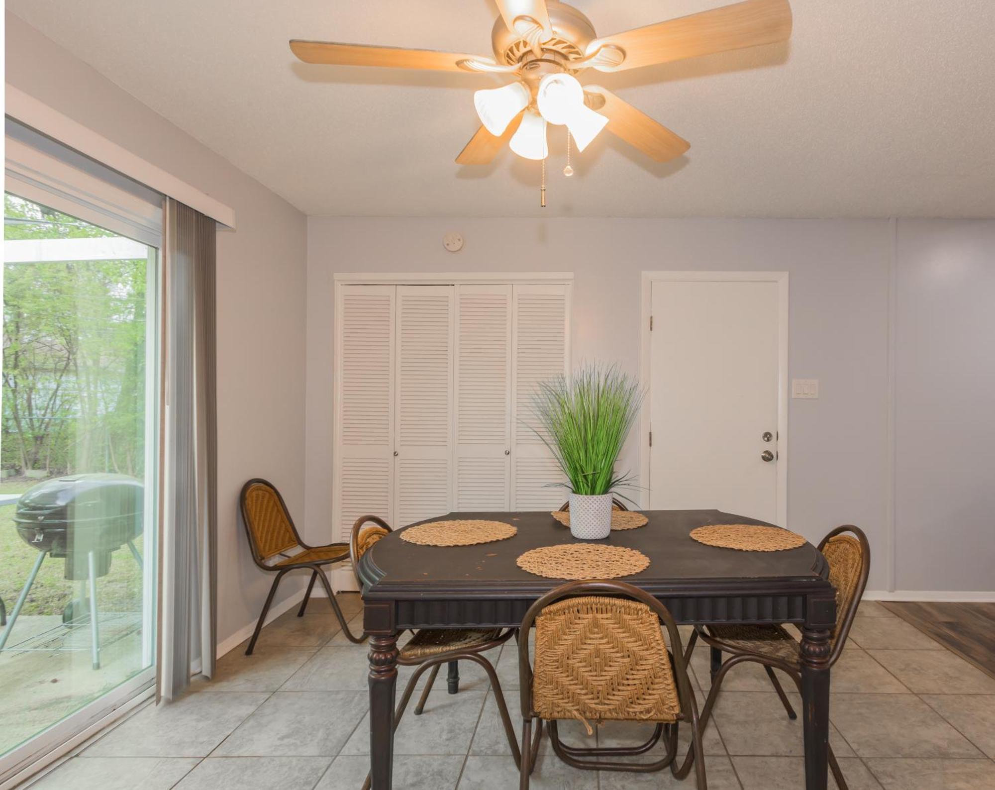 Cheerful 3 Bedroom 2Ba Home In Great Neighborhood! แจ็คสันวิลล์ ภายนอก รูปภาพ