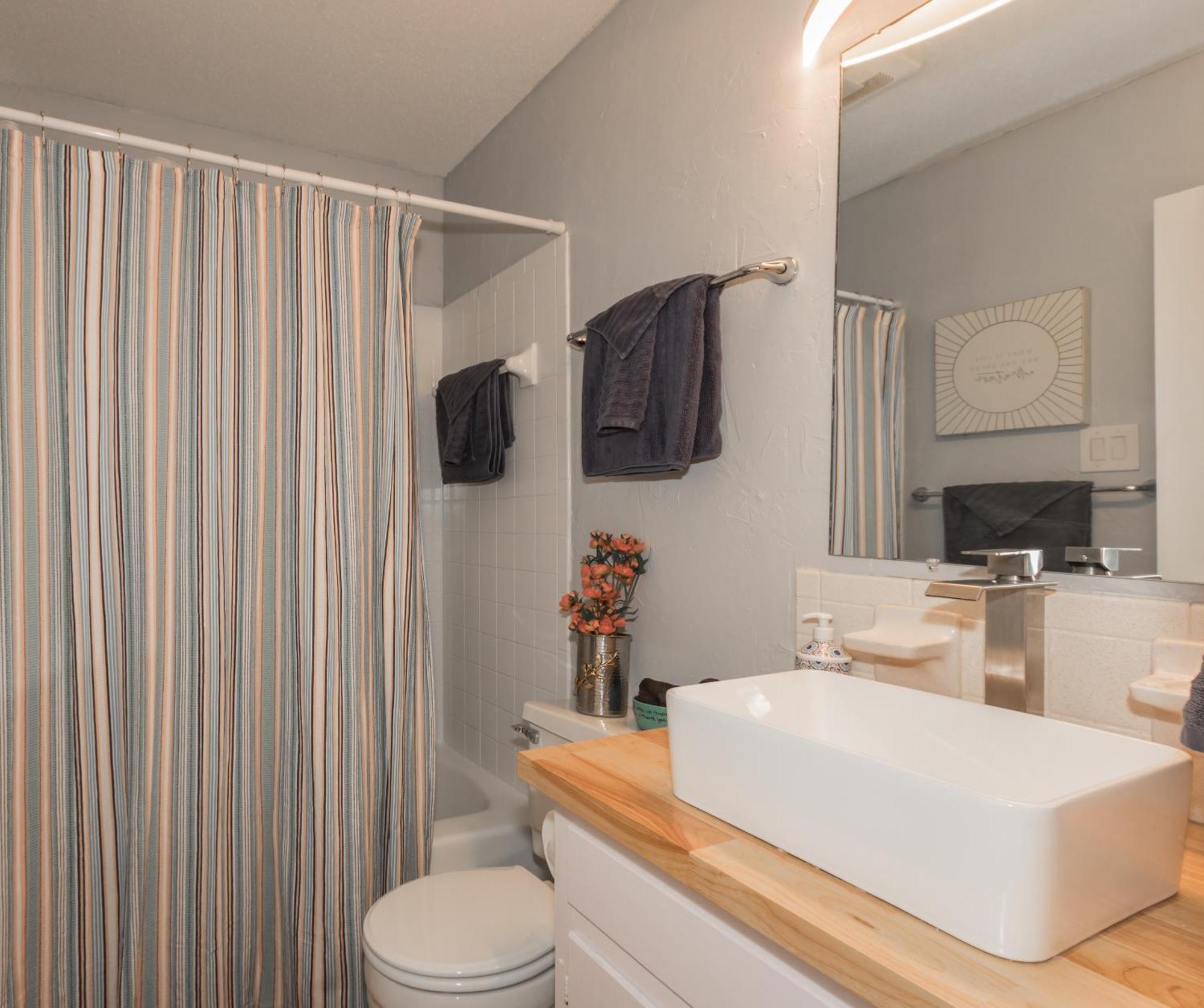 Cheerful 3 Bedroom 2Ba Home In Great Neighborhood! แจ็คสันวิลล์ ภายนอก รูปภาพ